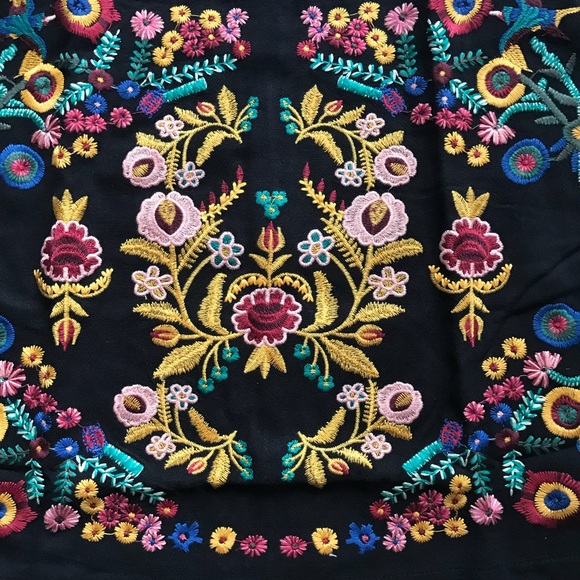 Sexy Boho Floral Embroidered Skirt - Picture 4 of 4